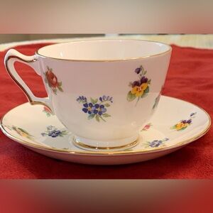 Crown Staffordshire Fine Bone China Tea cup and Saucer. VINTAGE 1930s-1940s